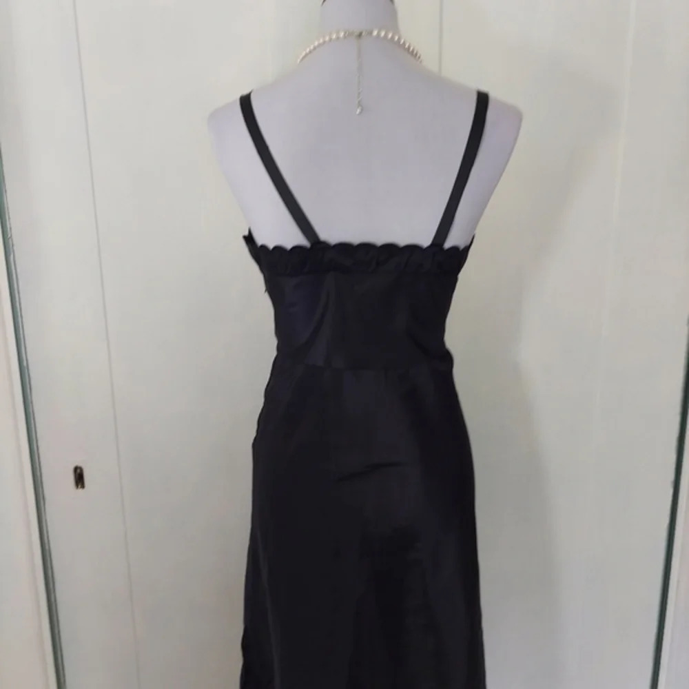 Vintage Black Barbizon Candie Tafredda Scalloped Edges Sexy Unique‎ Slip Dress - Picture 15 of 16